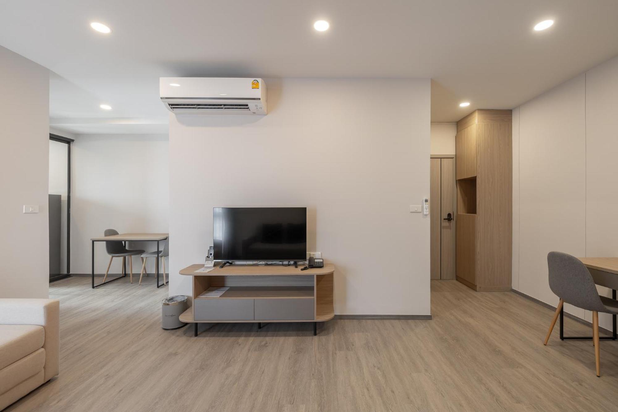 Salaya One Hotel & Service Apartment Ngoại thất bức ảnh