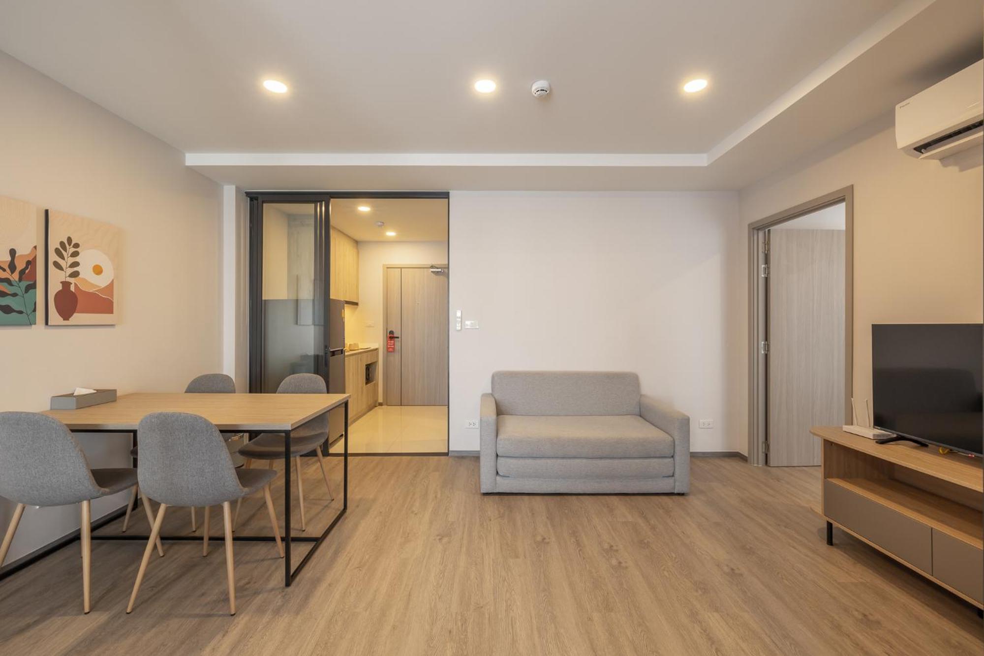 Salaya One Hotel & Service Apartment Ngoại thất bức ảnh